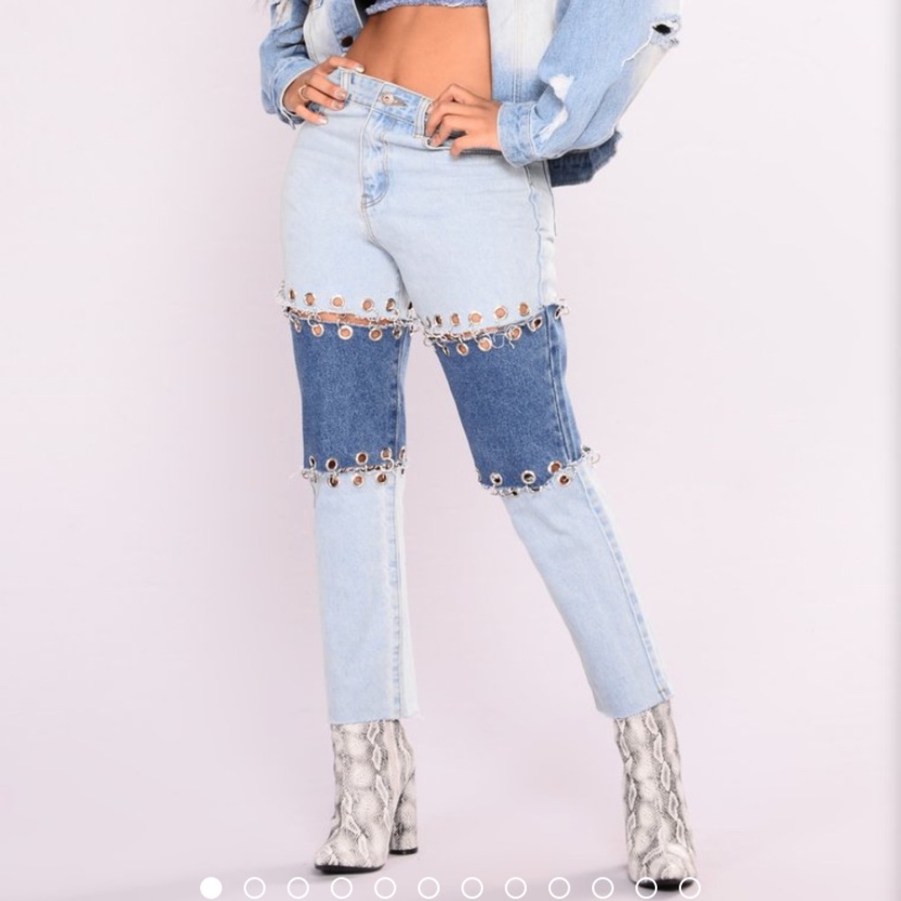 Fashion Nova Boyfriend Jeans - Light Blue Wash
